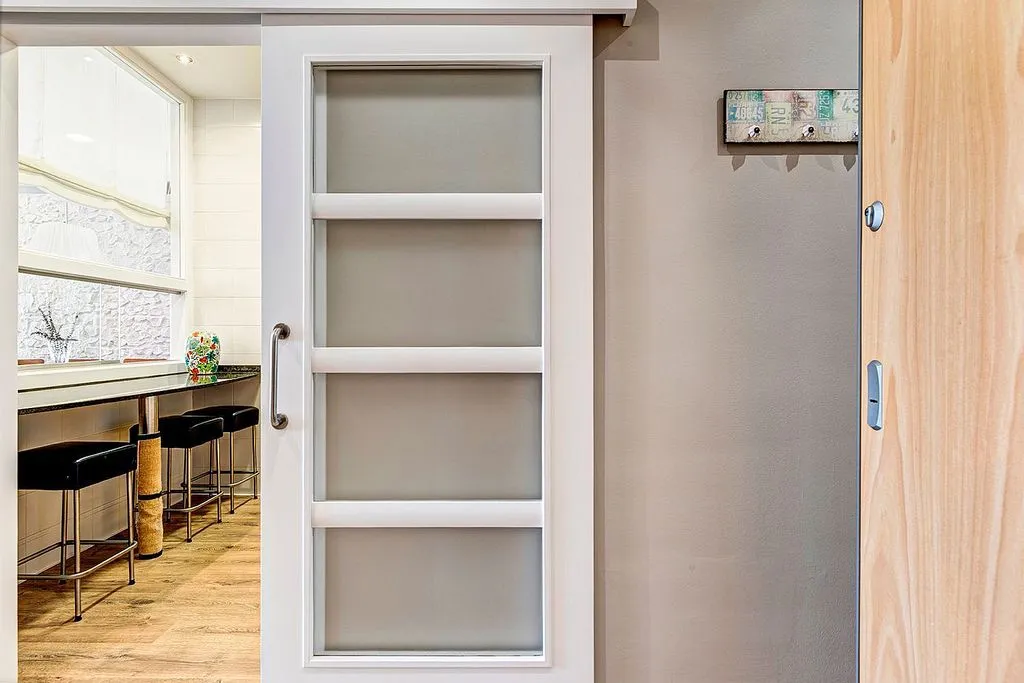 Esik - Apartment with Industrial Charm in Igualada Centre