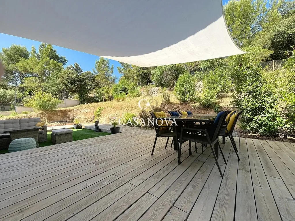 Terrasse - Villa Contemporaine avec Vue Panoramique à Clermont-l'Hérault