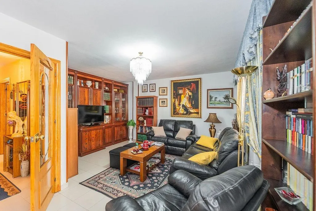 Soggiorno - Terraced Semi-Detached House with Garden in Parla