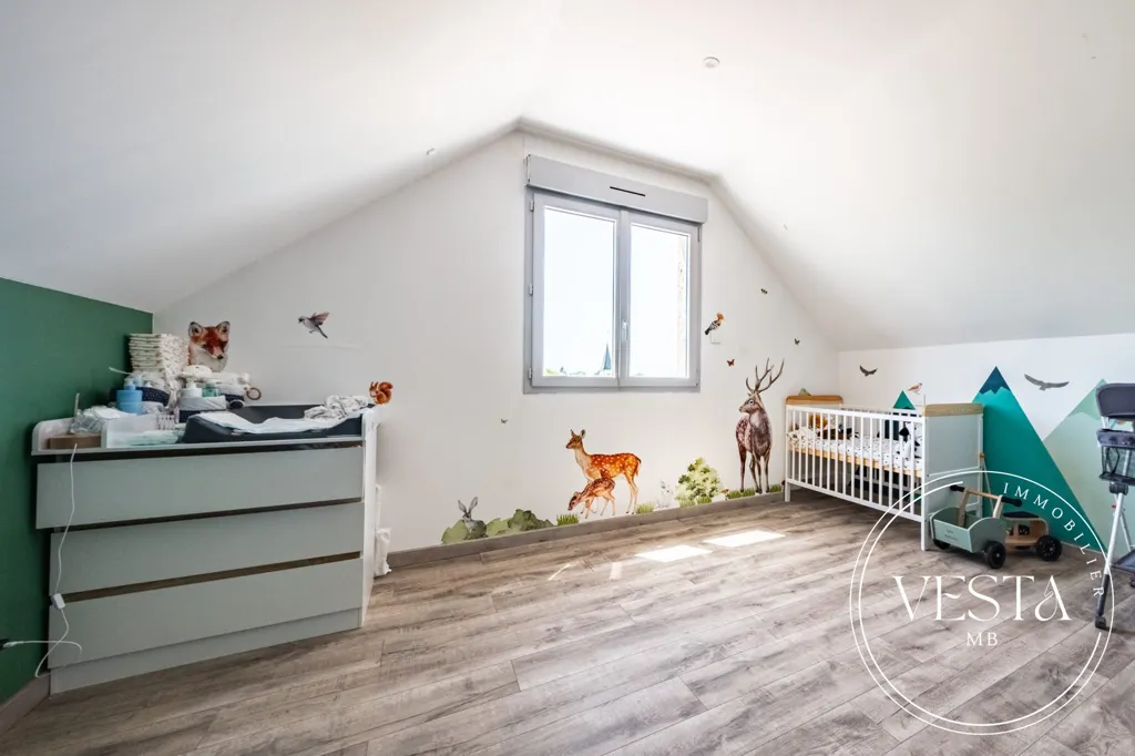6-toaline maja asukohas Arceau