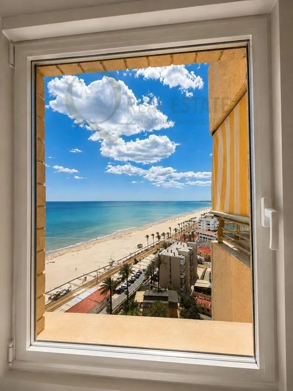 Rõdu - Apartment with Sea View and Pool in El Campello