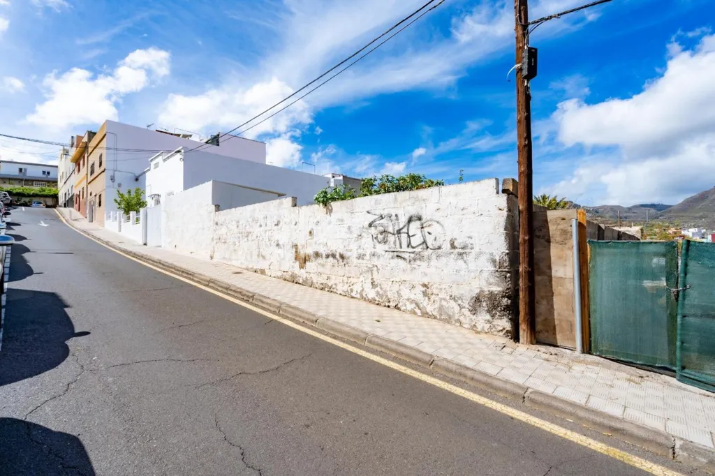 Extérieur - Urban Plot with Development Potential in La Cuesta