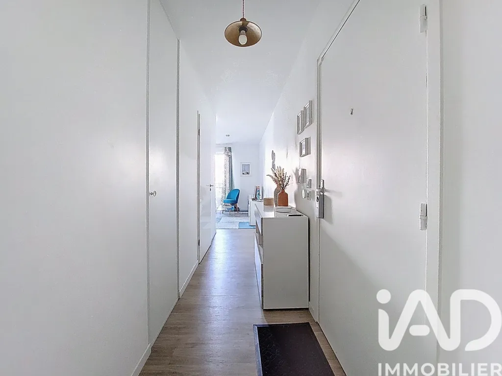 Esik - Modern Apartment with Balcony in Champigny-sur-Marne