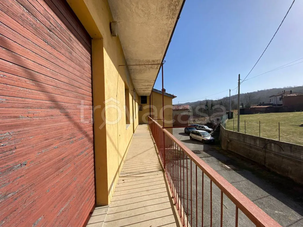 Balcon - Semi-detached House with Garden in Ceva