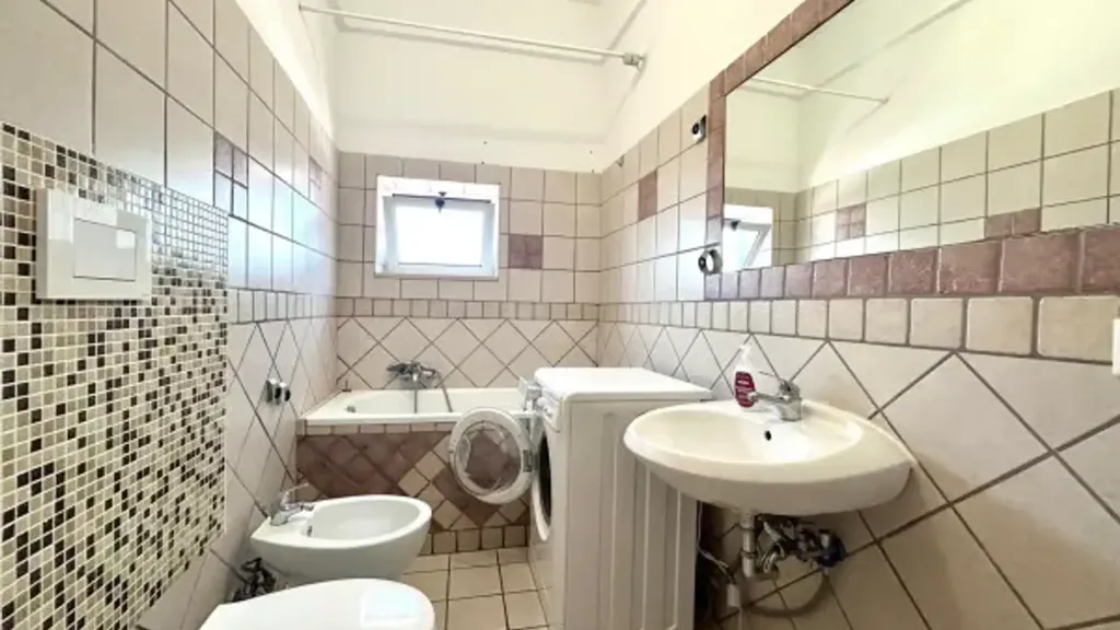 Bagni - Rented Apartment with Kitchen in Palestrina