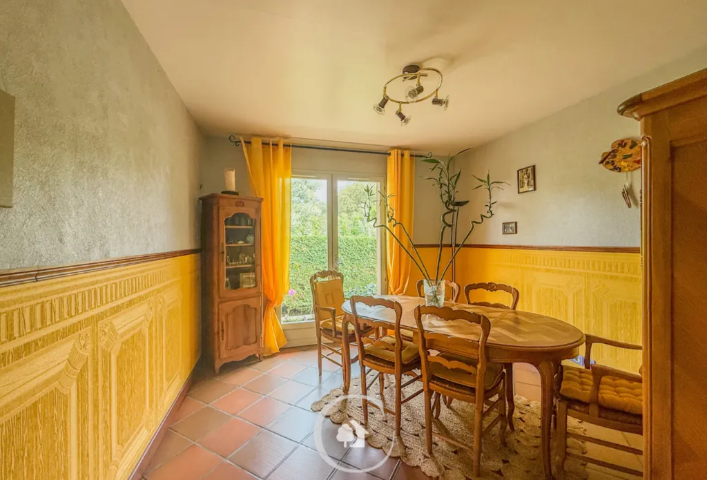 Salle à manger - Maison Landaise avec Piscine et Garage XXL à Germignan