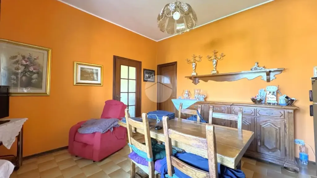 Dining Room - Terraced Villa with Garden in Marcaria