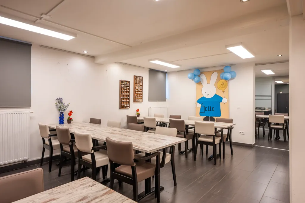 Salle à manger - Multifunctional House with Field Views in Limbricht