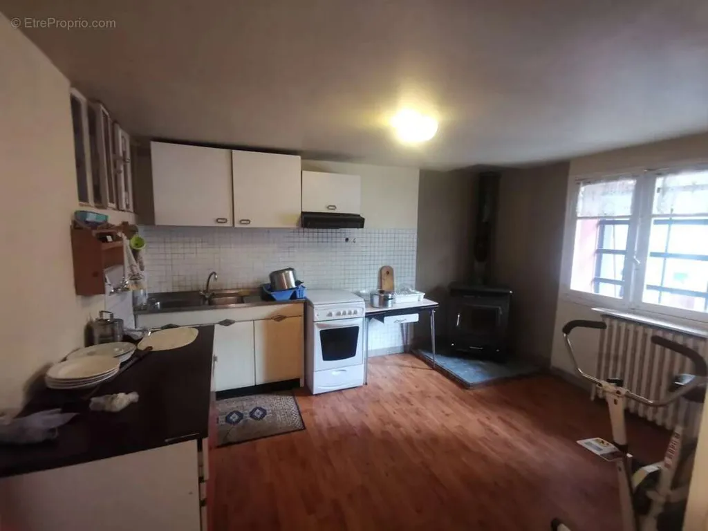 Cuisine - Maison avec Jardin et Garage à Villejuif