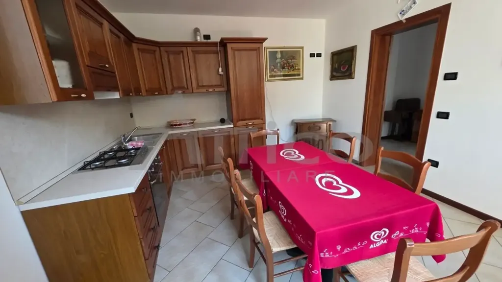 Söögituba - Independent House with Private Garden in Pincara