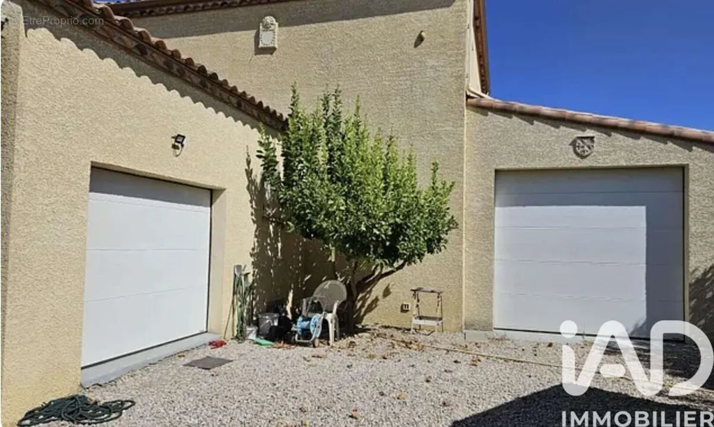 Jardin - Villa avec Piscine et Jardin à Puimisson