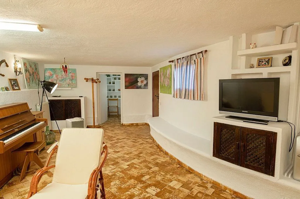 Séjour - Traditional Villa with Pool in Portichol