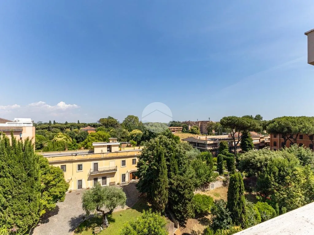 Balcony - Penthouse with Park Views in Ardeatino