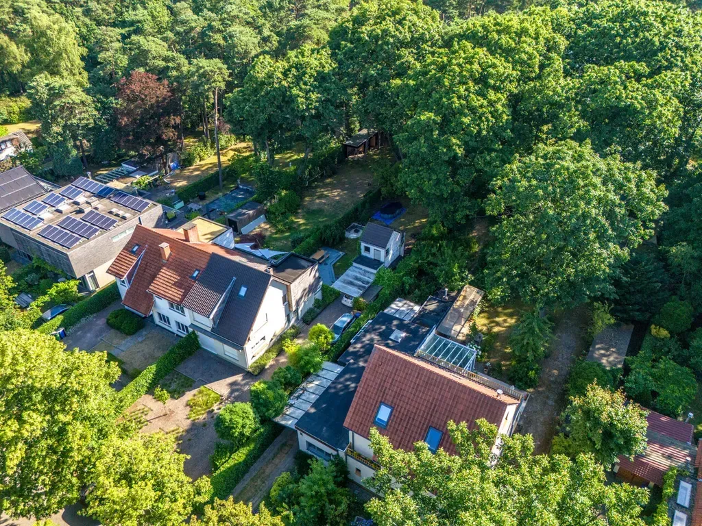 Vista aerea - Low-rise House with Garden in Brasschaat