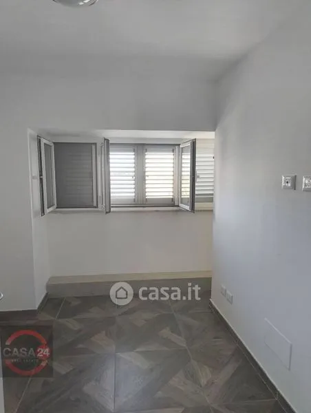 Stanze - Attic Flat with Balcony in Villaggio Trieste, Latina