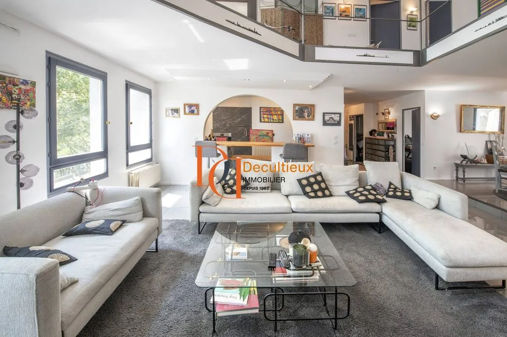 Elutuba - Luxury Duplex with River View in Lyon