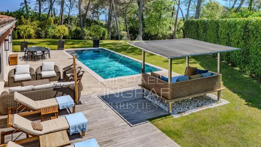 Vue aérienne - Villa au Calme avec Piscine à Mougins