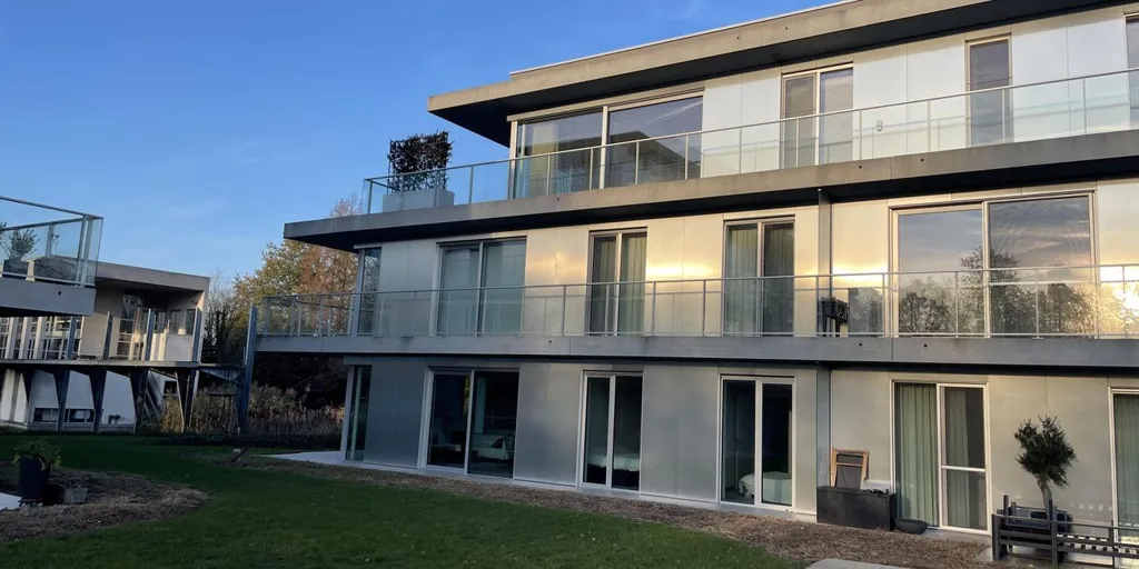 Välivaade - Luxury Apartment with Terrace in Roeselare