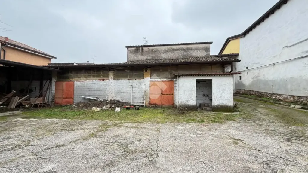 Aed - Rustic House with Private Garden in Calcinato