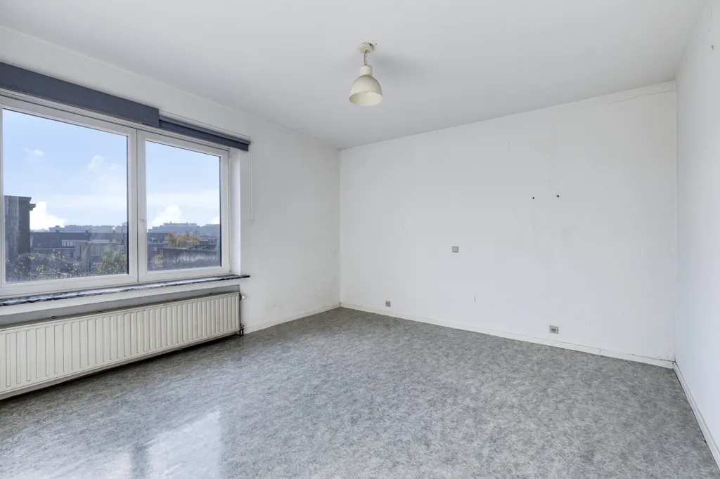 Toad - Two-Bedroom Apartment with Terrace in Merksem