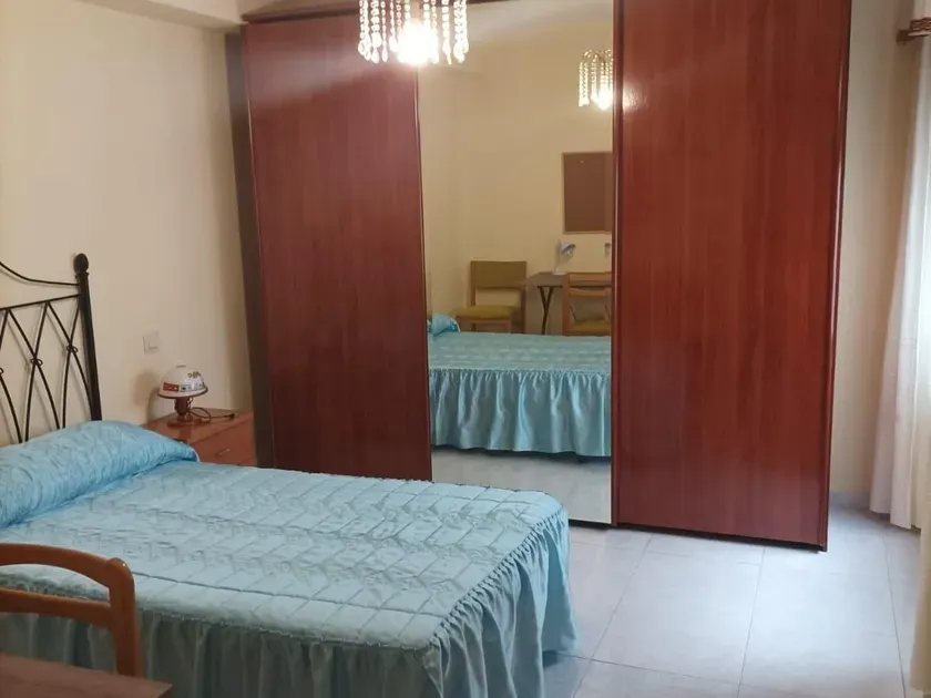 Chambres - Student Flat with Terrace in Granada Centre