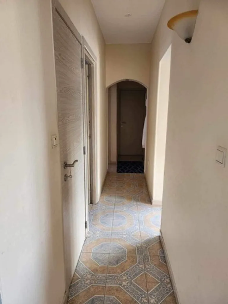 Esik - Viager Occupied Apartment with Garage in Nimy
