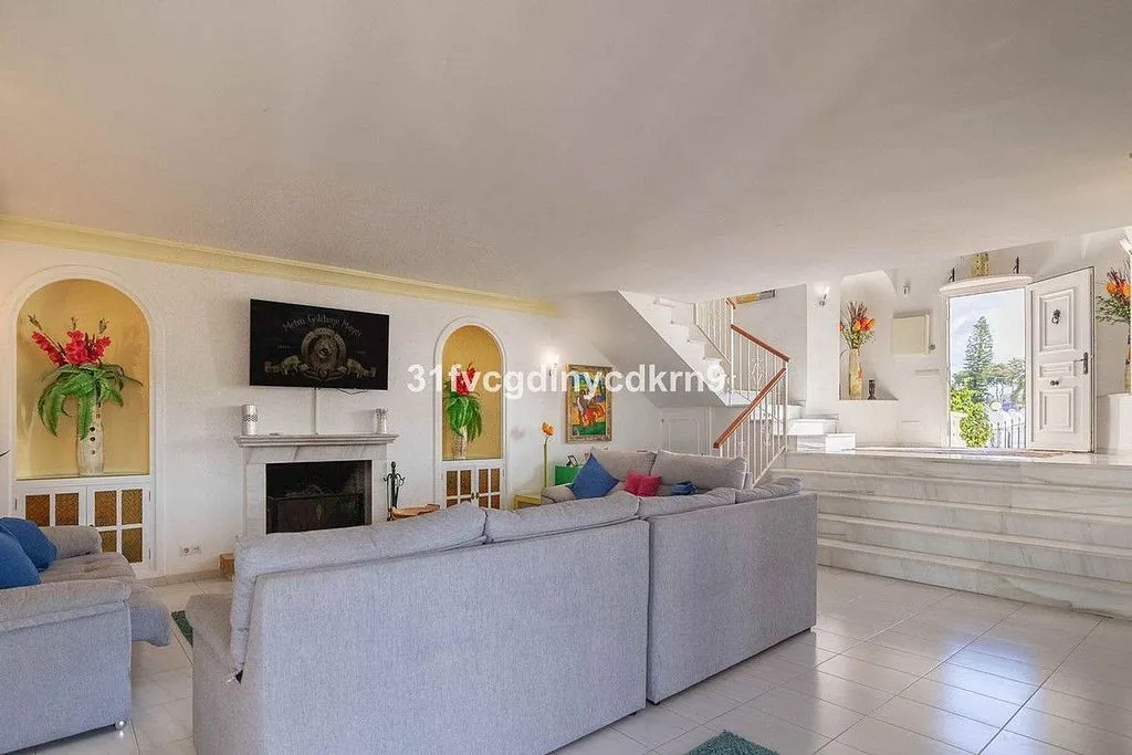 Elutuba - Independent Villa with Pool in Estepona