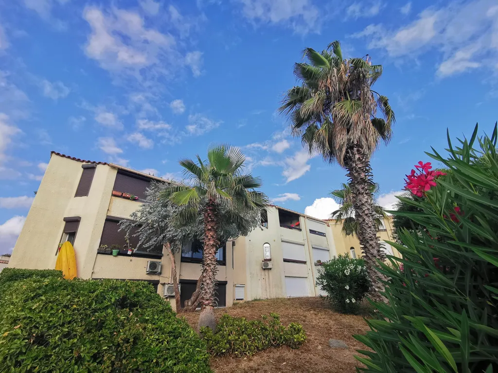 Jardin - Appartement T2 avec Loggia près de la Plage