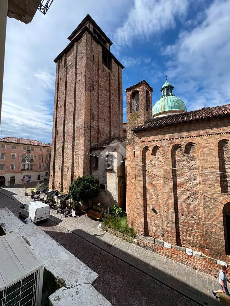 Aed - Triplex with Gothic Balcony in Calmaggiore, Treviso