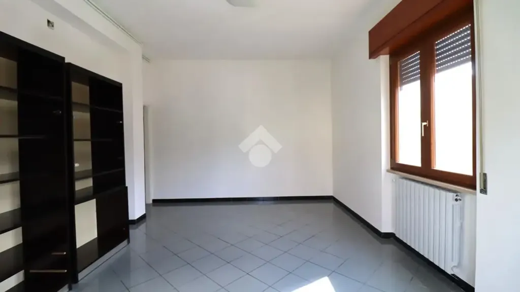 Pièces - Rearranged Apartment with Terrace in Marmore