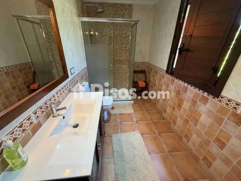 Salles de bain - Maison 2 chambres à ES