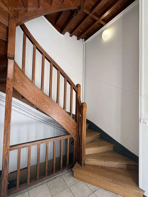 Pièces - Duplex T4 au Centre de Troyes avec Caractère