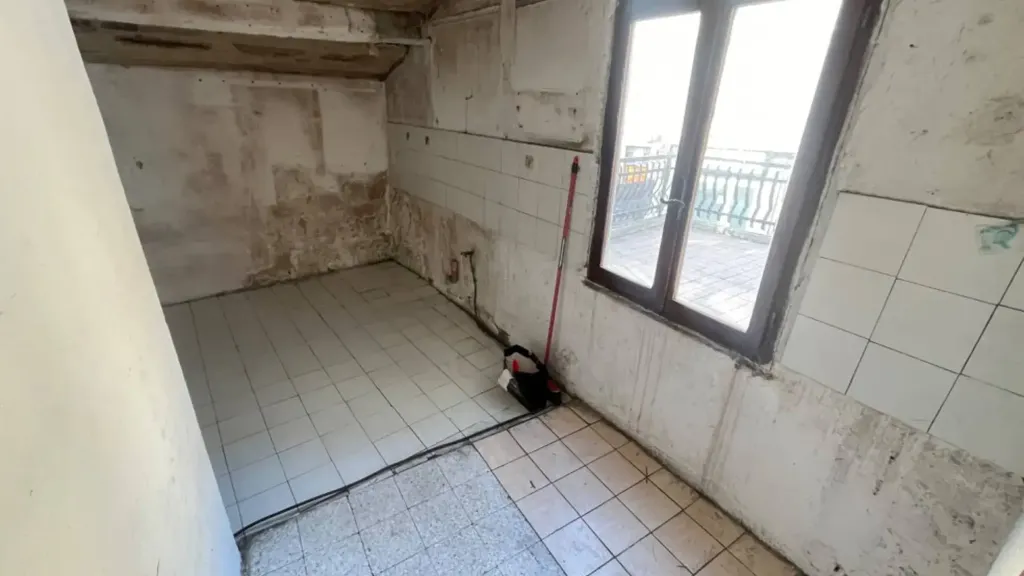 Pièces - Independent House with Terrace in Fabriano