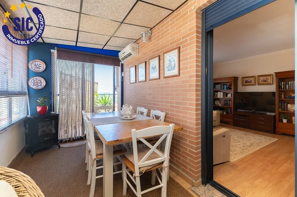 Söögituba - Premium Penthouse with Pool in Mislata