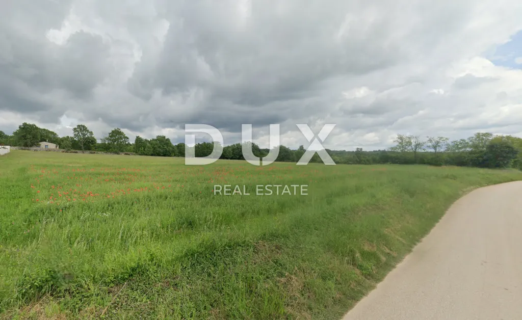 Jardin - Building Plot in Peaceful Lovreč, Istra