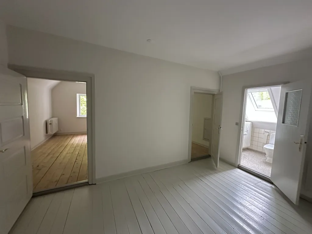 Pièces - Renovated Apartment with Terrace in Assens