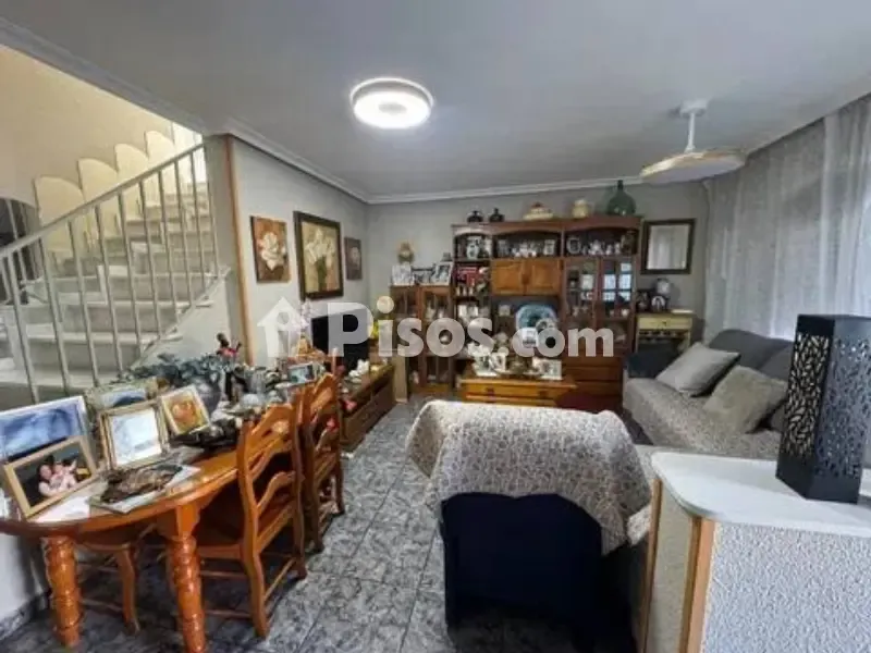 Séjour - Duplex with Garage in Barrio de los Institutos