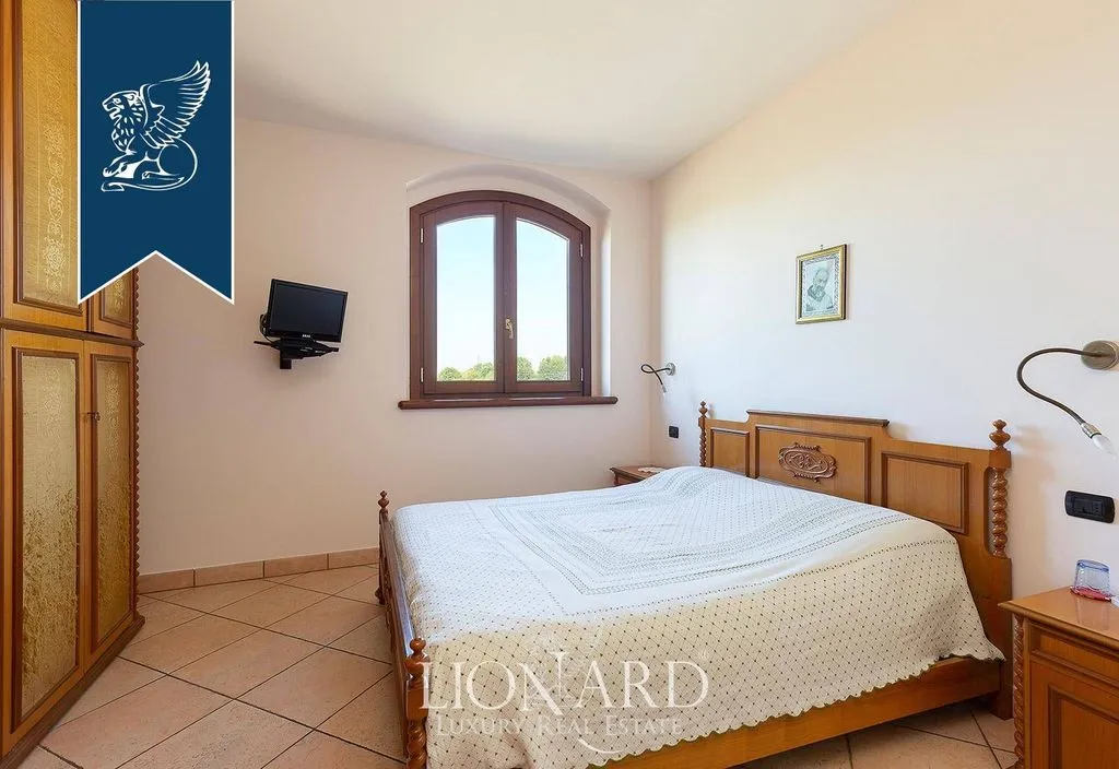 Magamistoad - Luxury Villa with Garden in Spirano