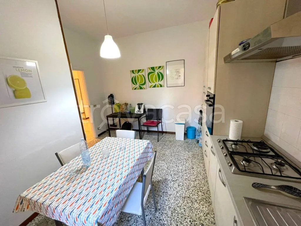 Cuisine - Central Apartment with Balcony in Modena