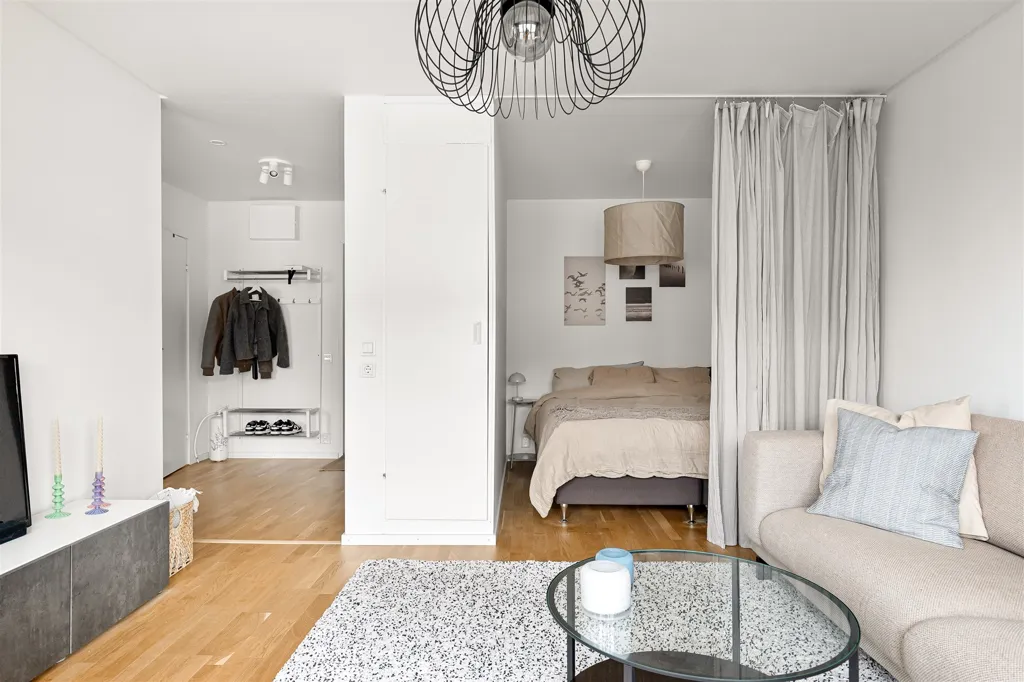 Elutuba - Modern Apartment with Skyline Balcony in Nyby