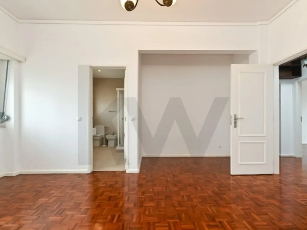 Elutuba - Luxury Flat with Generous Space in Lisbon
