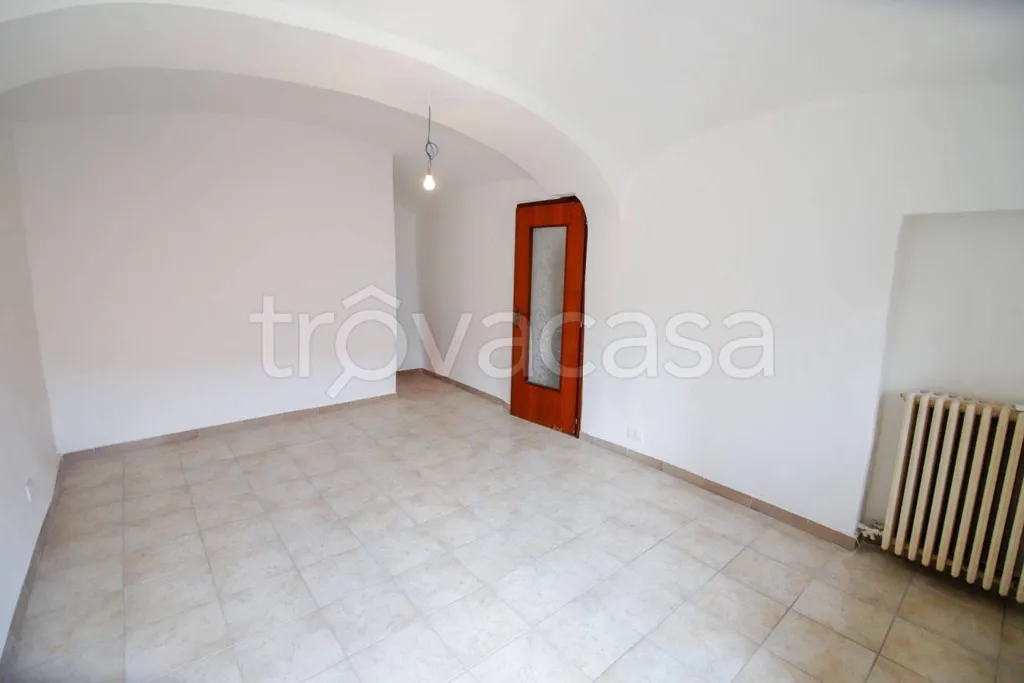 Pièces - Terraced House with Vaulted Ceilings in Feletto