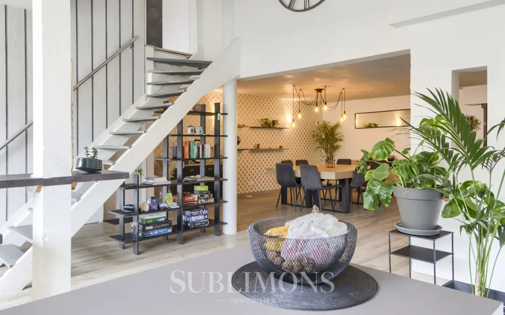 Elutuba - Fully Renovated House with Terraces in Louroux-Béconnais