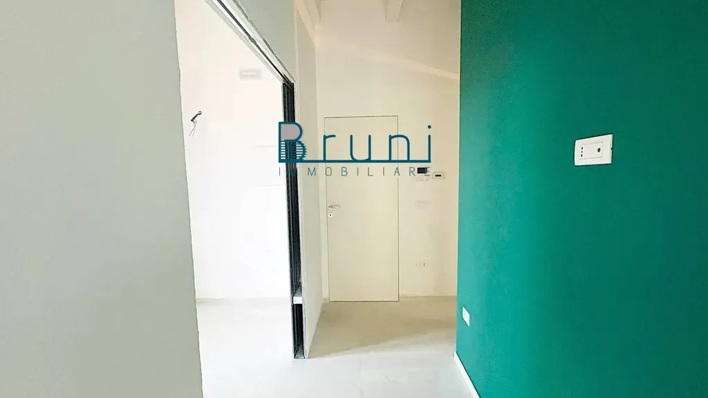 hallway_entrance