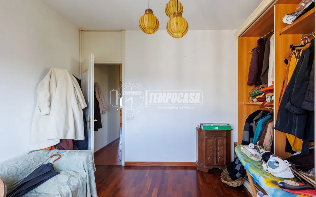 closet_dressing