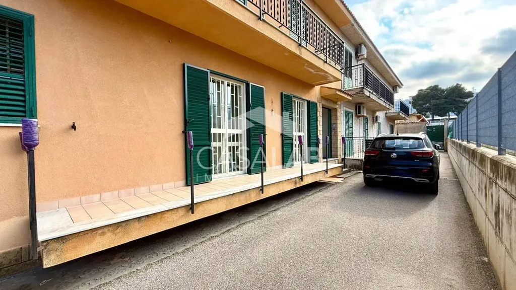 Välivaade - Apartment with Balcony in Palermo