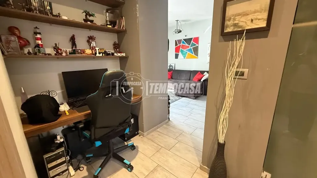 Studio - Appartamento con giardino condominiale a Napoli