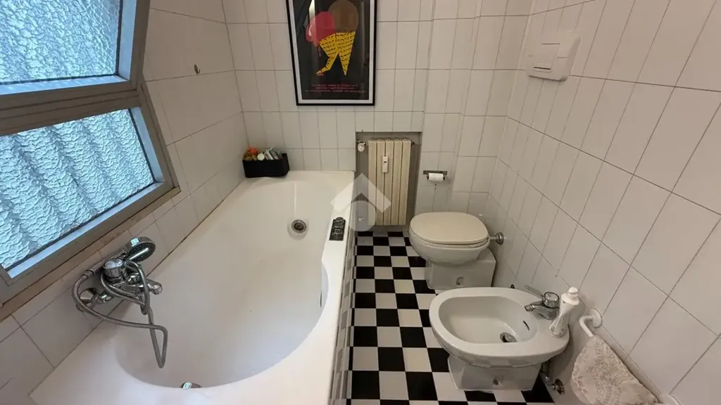 Vannitoad - Prestigious Apartment with Balconies in Milan