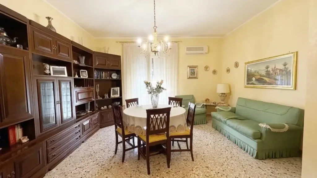 Söögituba - 3-Room Apartment with Balcony in Palermo