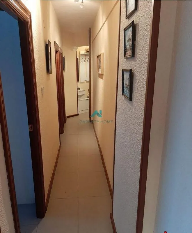 Entrée - Luxury Flat with Private Garden in Laredo
